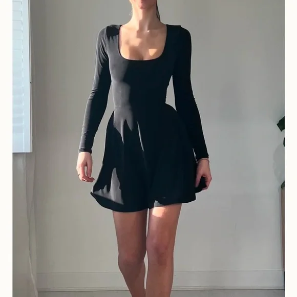 AYM STUDIO Rene Mini dress - Picture 1 of 5